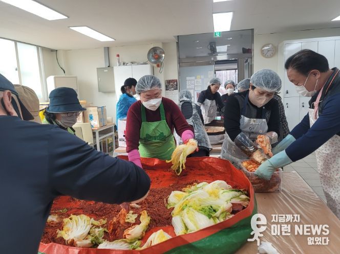 구리시자원봉사센터, 따뜻한 겨울나기 '김장나눔' 봉사활동 전개
