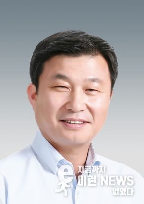 경기도의회 경제노동위원회 소속 한원찬 의원(국민의힘, 수원6)