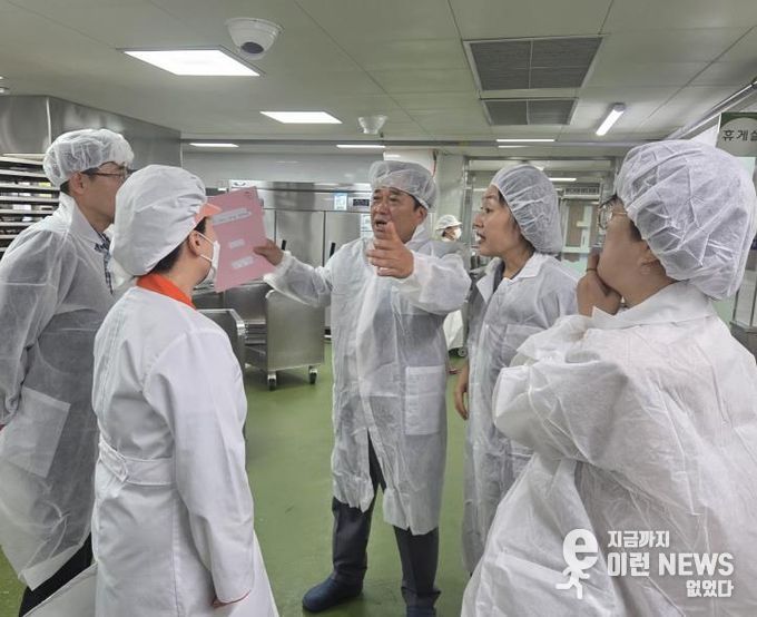 경기도의회 김호겸 의원, 운천고등학교 및 남양초등학교 학교급식실 환기설비 개선 현황 점검...경기도형 환기설비 도입 필요