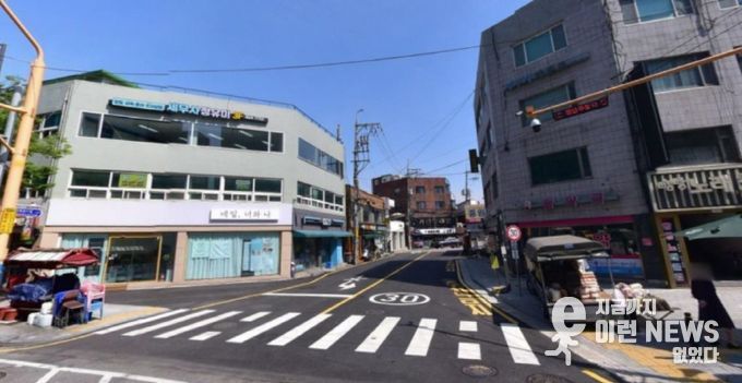 서울 성동구 광나루로11길(송정동) 일대 전경. / 송정벚꽃골목형상점가 제공