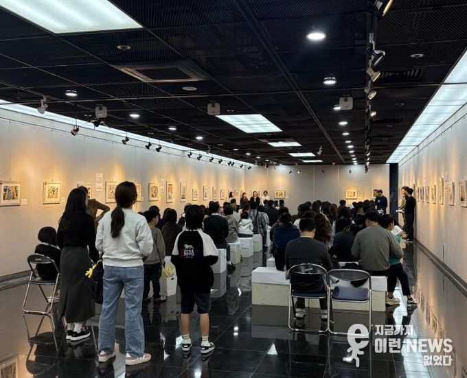 제8회 정신건강 미술전시회 ‘내 마음속 용기 찾기’ 전시회 모습