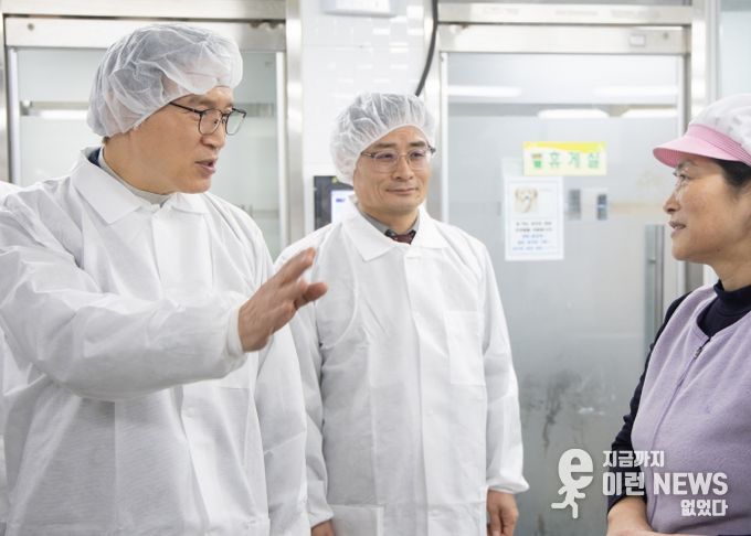 임태희 경기도교육감, “학교 급식실 근로자 걱정 지나칠 수 없어, 경기도형 환기설비 국가 표준 될터”