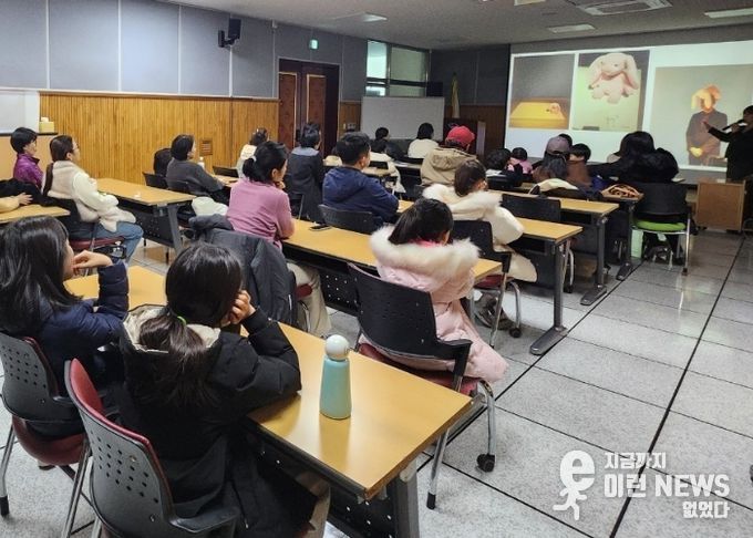 용문도서관 전문 해설 인문학 특강