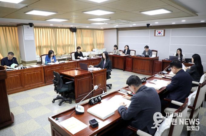 수원특례시의회 보건복지위원회, 조례안 등 안건심사