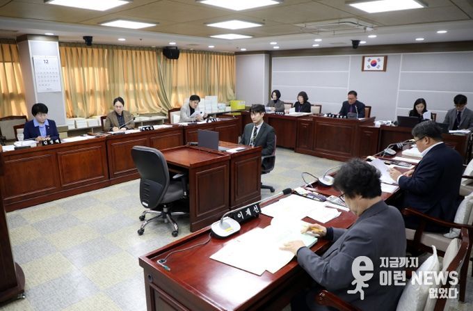 수원특례시의회 환경안전위원회, 조례안 등 안건심사