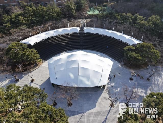 비둘기공원 야외무대