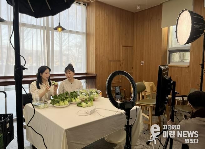 용인특례시는 최근 용인시농업기술센터에서 청년농업인을 대상으로 ‘2025년 라이브커머스 교육’을 했다