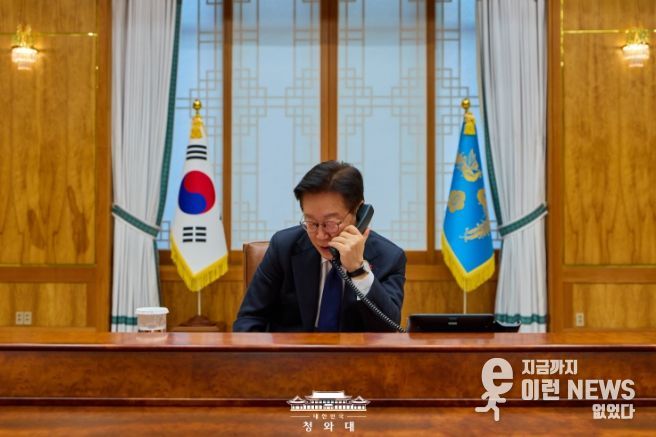 '또 럼' 베트남 당서기장 연임 축하 통화(청와대)