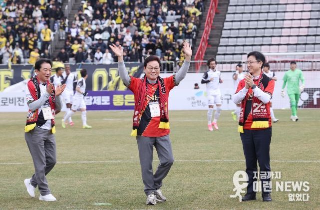 박완수 지사 시축