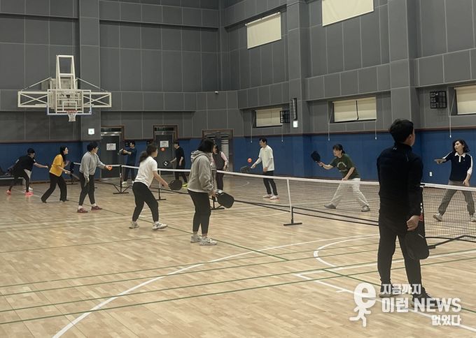 피클볼 수업(사진 제공=북구시설관리공단)