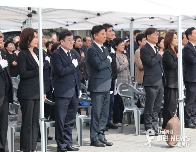 부천시는 지난 26일 안중근공원에서 ‘안중근 의사 순국 116주기 추념식’을 열었다.